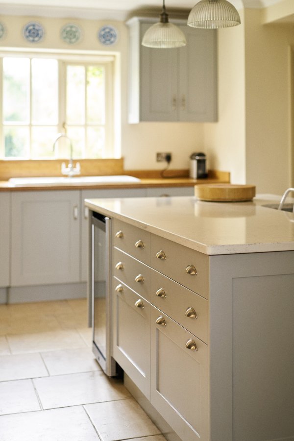 painted shaker kitchen