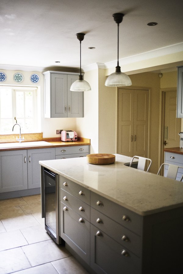 painted shaker kitchen