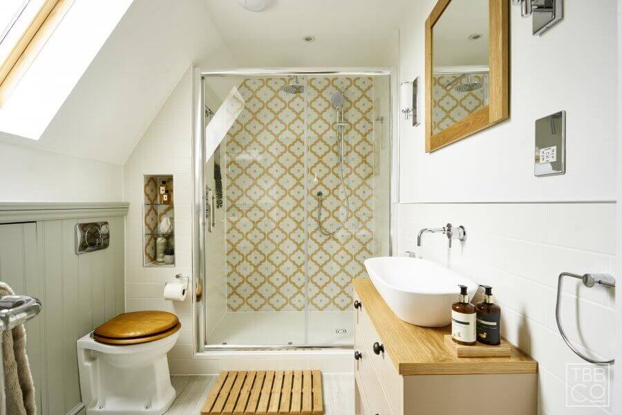 The Brighton Bathroom Company - Classically styled small bathroom with tongue and groove panelling